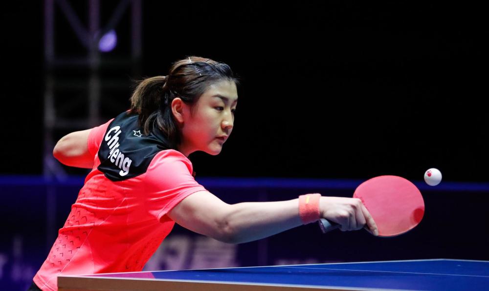 之间的战术 之间的战术