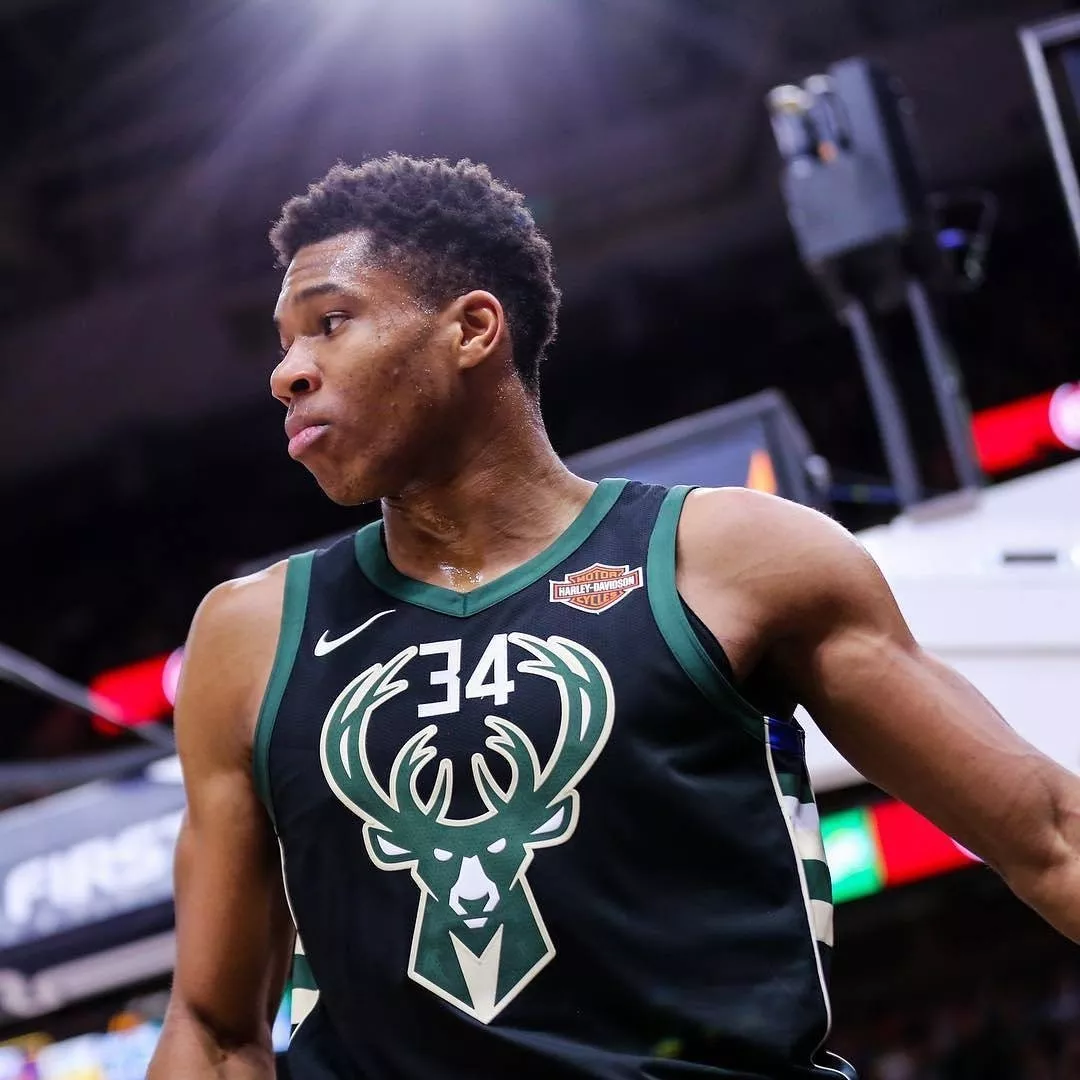 王短约合作 王短约合作